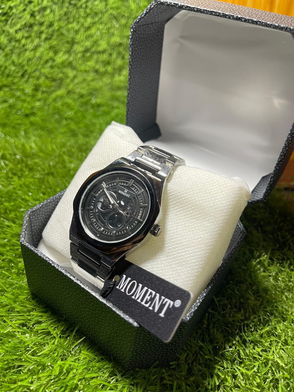 Moment Silver Black Watch-New Edition